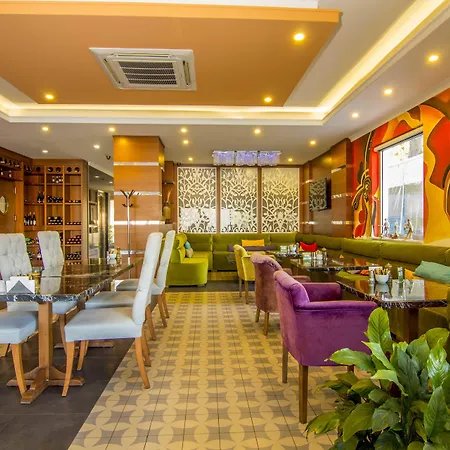 Orka Boutique 3* פאטהיה