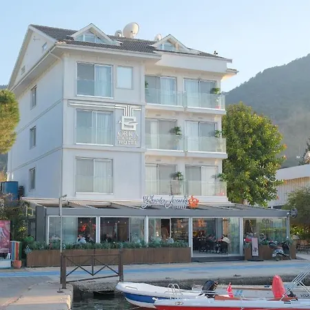 Orka Boutique