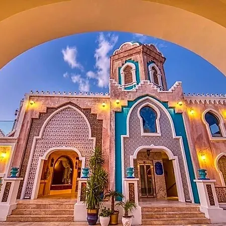 Orka Boutique Hotel 3*