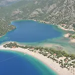 Orka Boutique Hotel 3*